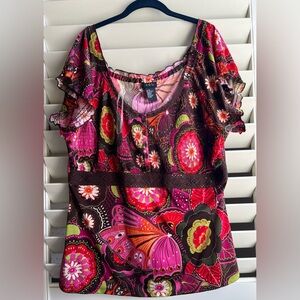 R Q T - XL - NWT - Warm Butterfly - Multi Colored -Top